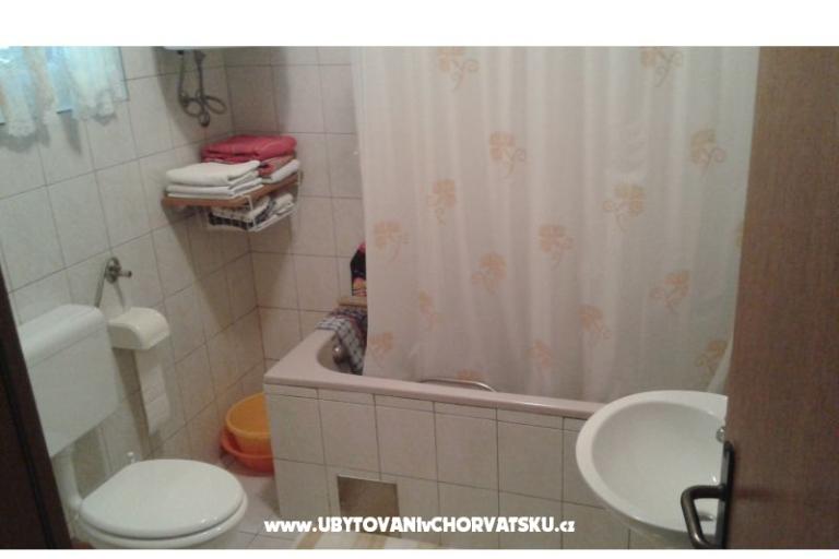 Apartments Vilma i Neven – photo 7