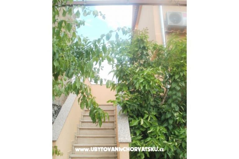 Apartments and Rooms Nediljko – photo 3