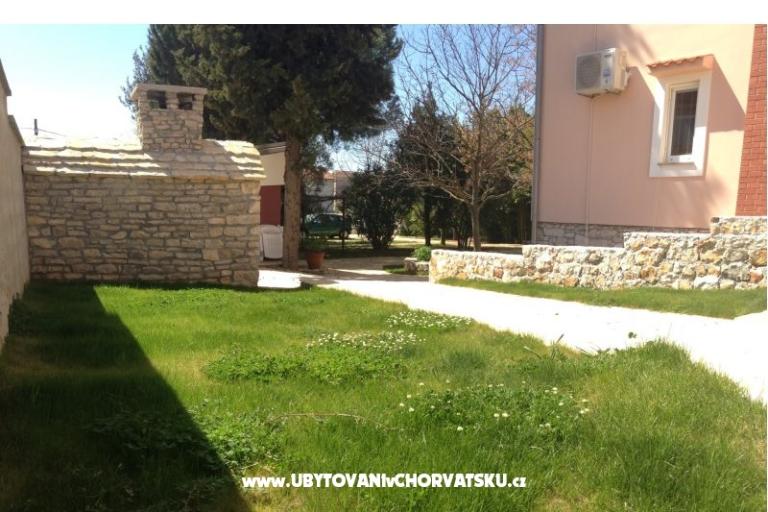 Apartments Lolinka Bibinje – photo 14