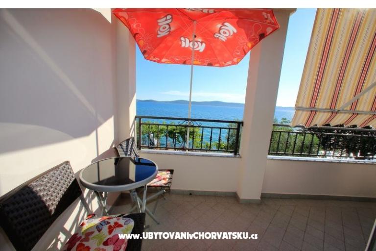 Ana-Maria – photo 13