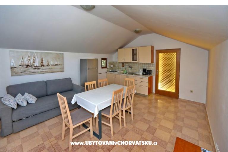 Casa Nostra – photo 10