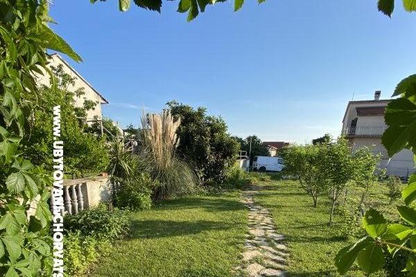 Emanuel Apartments – photo 10