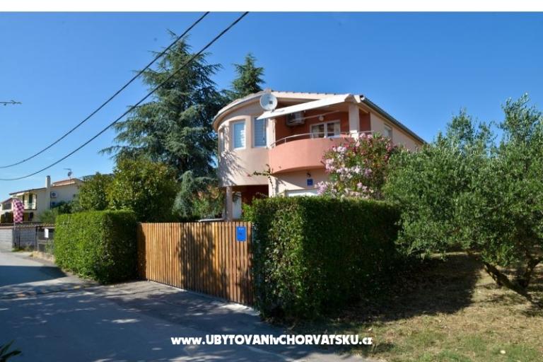 Apartment Leon – photo 2