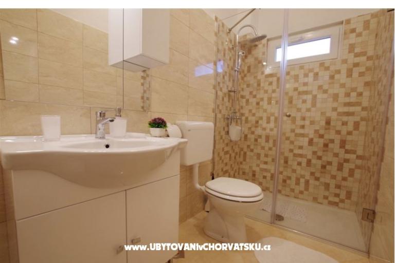 Apartments Ćelić – photo 17