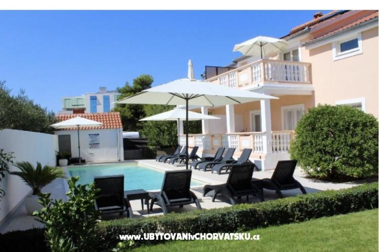 Apartments Šarić – photo 14