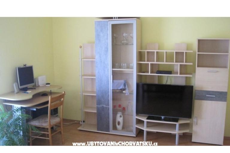 Apartment 7 – photo 12