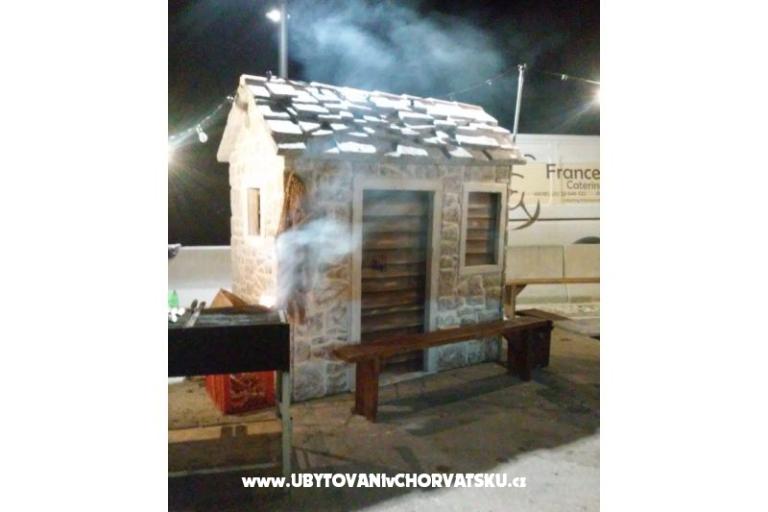 VILLA BERNARD..150 m plaža DRAŽICA – photo 33