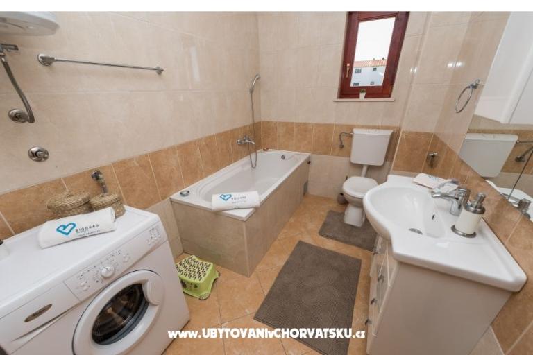 Apartments Blandona – photo 13