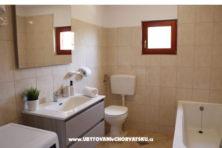 Holiday Home Maslina – photo 17