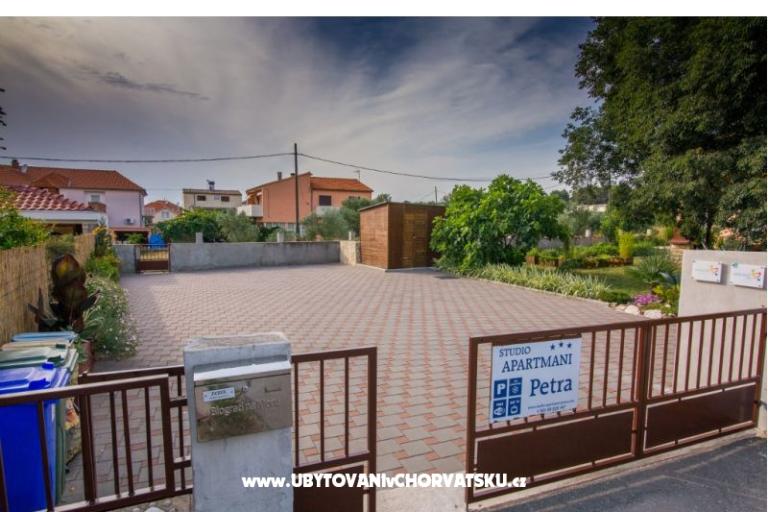 Studio apartmani Petra – photo 2