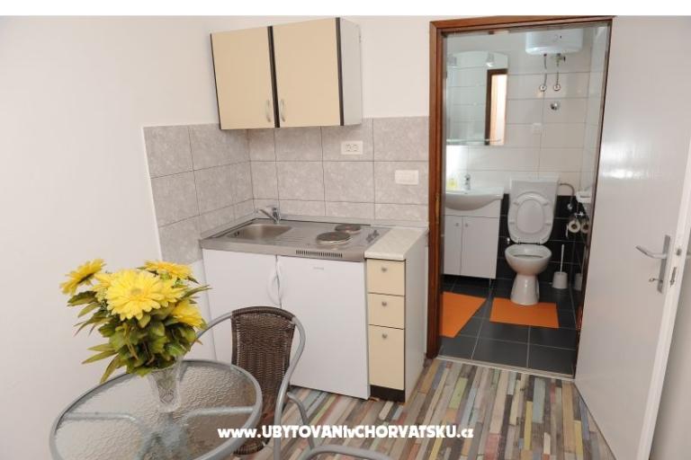 Apartments Neda – photo 8