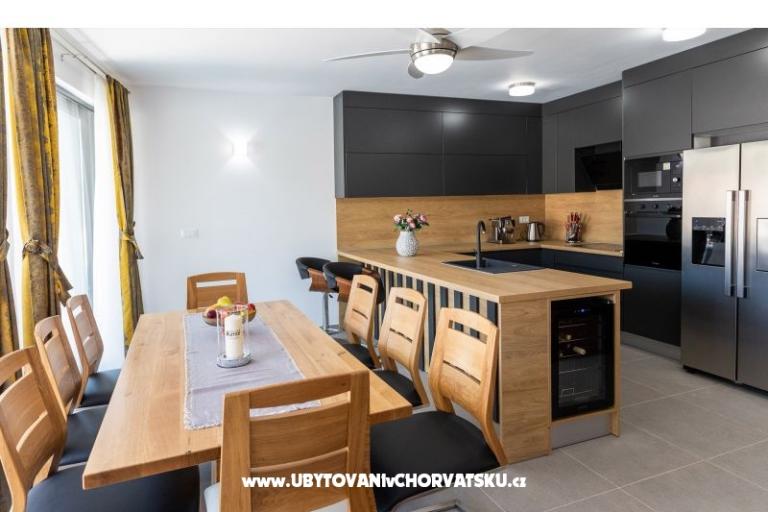 Villa Rep Blace – photo 25
