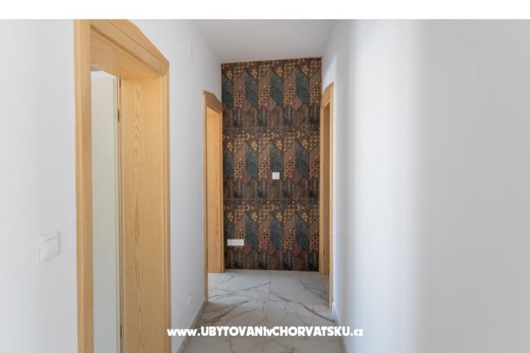 Villa Rep Blace – photo 40