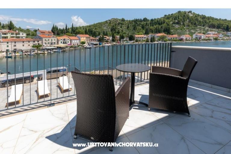 Villa Rep Blace – photo 45
