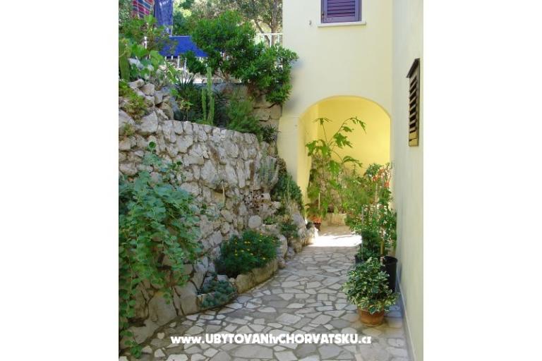 Pera Apartments – photo 6