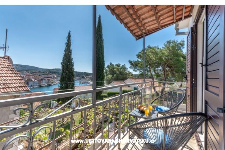 Apartment Toni Milna  – photo 15