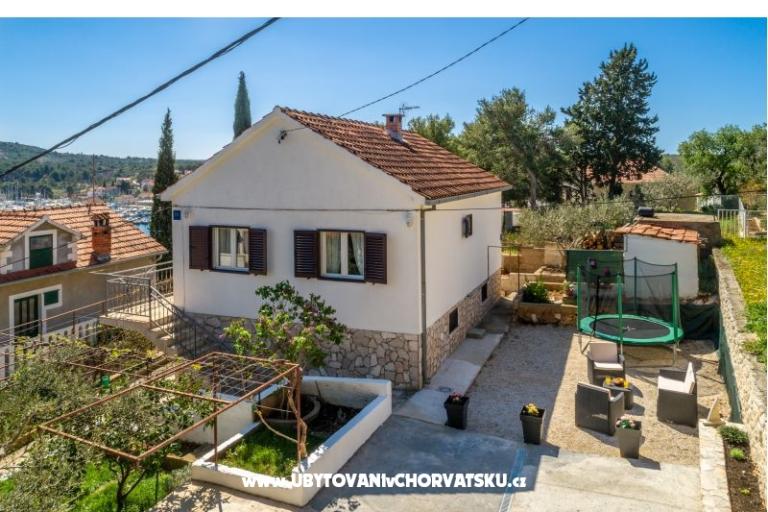 Apartment Toni Milna  – photo 18