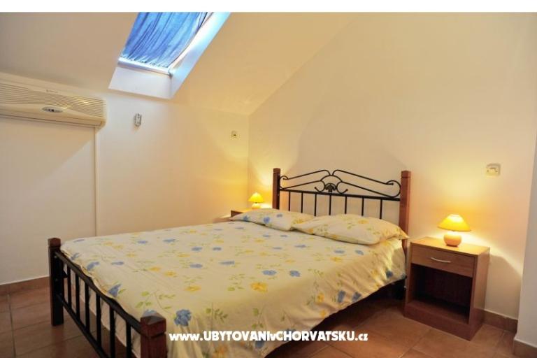 Apartments Bera, Julie i Edi – photo 18