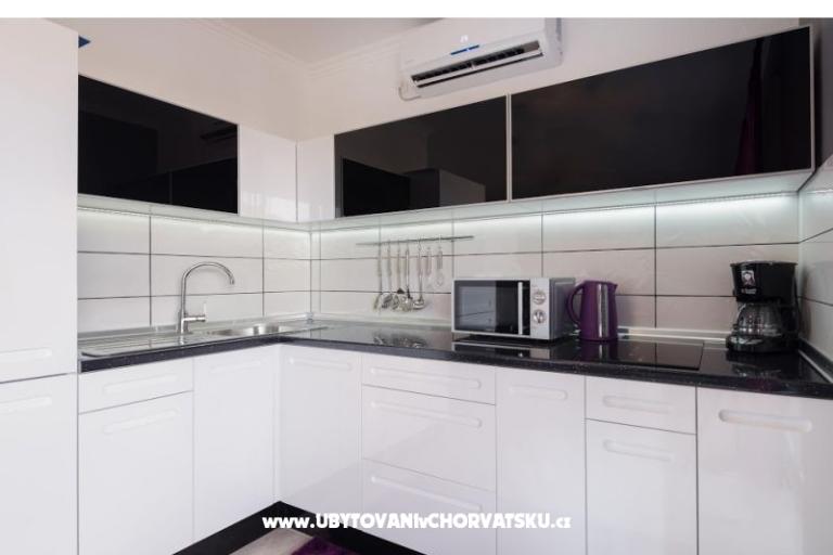 Apartments La Perla – photo 14