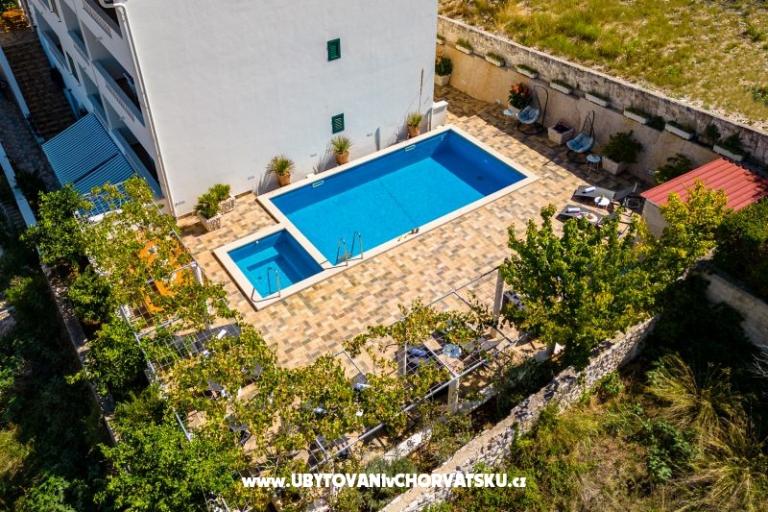 Apartments La Perla – photo 5