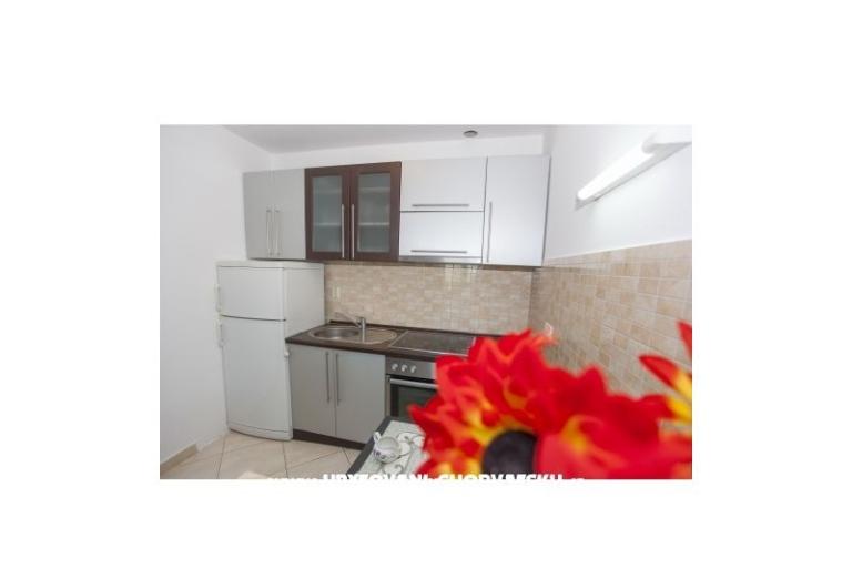 Apartments Melisa – photo 2