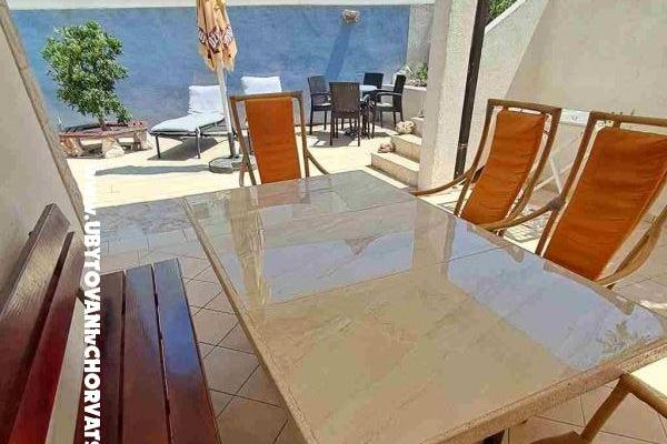 Apartments villa Iva – photo 11