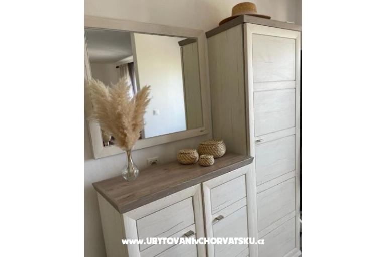 Apartment Luš – photo 2