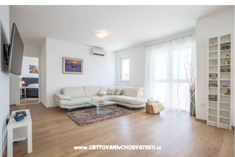 Villa Blanka Bol island Brac for 12 – photo 14