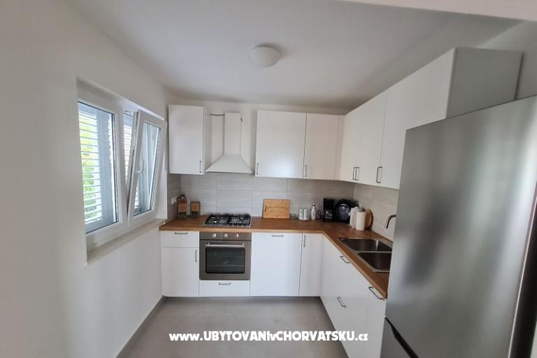 Garden House Sutivan – photo 12