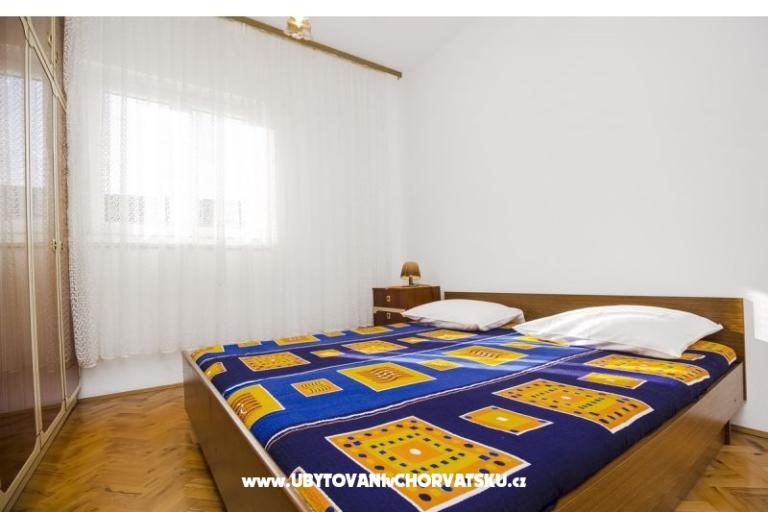 Supetar, Island Brač – photo 3