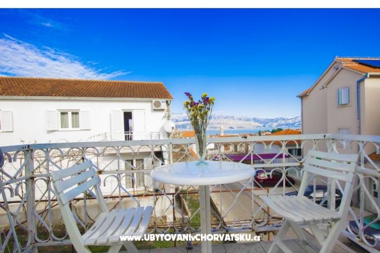 Supetar, Island Brač – photo 8