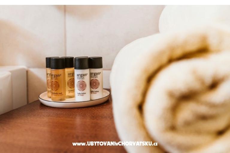 Sutivan Best Apartments – photo 18