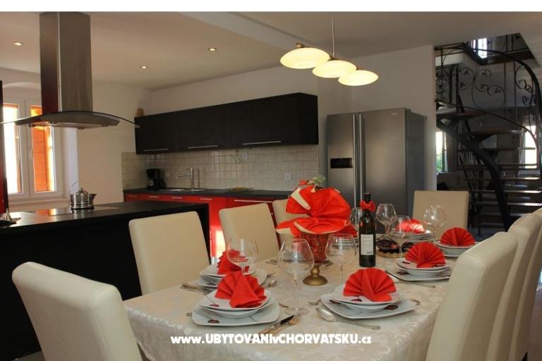 Villa Ragazza – photo 12