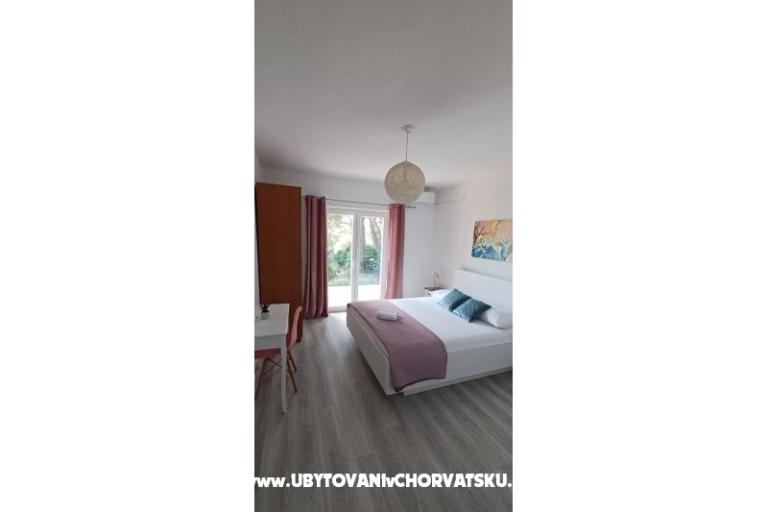 Accommodation Leon – photo 8