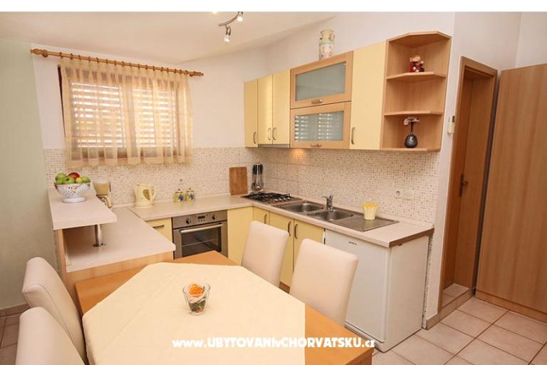 Apartments AnRi – photo 12