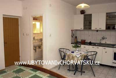 Apartments Hrvoje Brela – photo 8