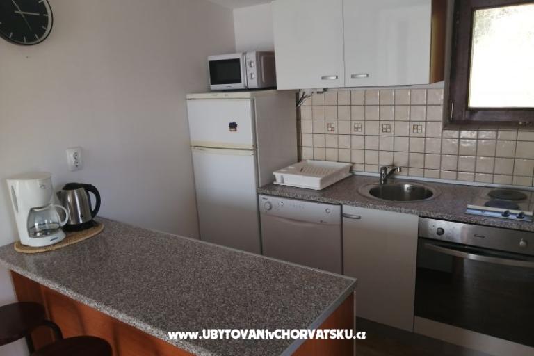 Apartments Jena, Pisak – photo 9