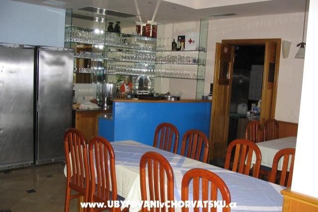 Hotel Vila Luka – photo 4