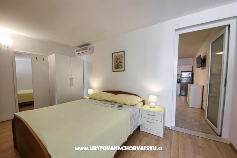 Rooms and Apartmentts Medic – photo 11