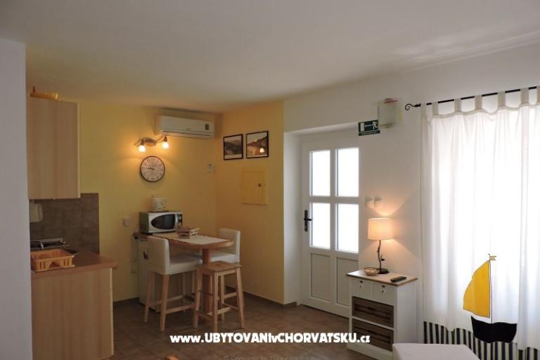 Studio apartment Marijana – photo 10