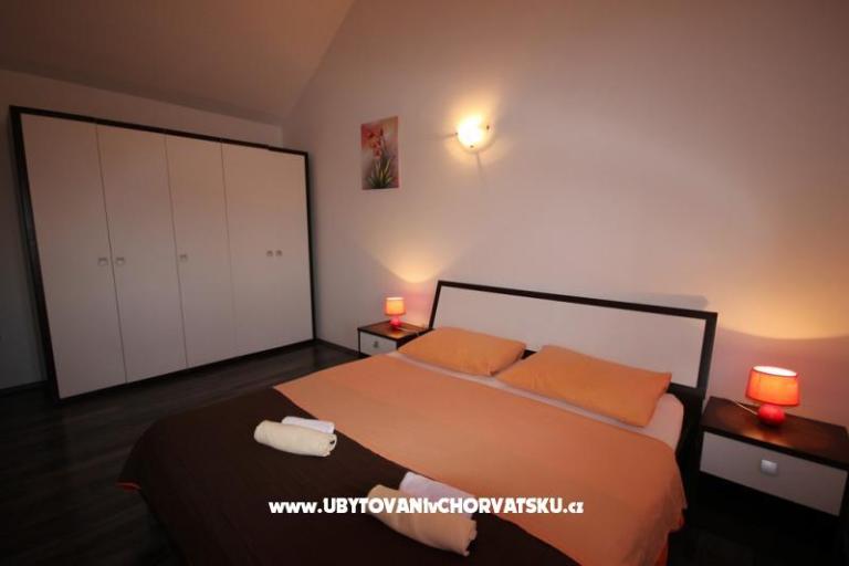 Stone Brela- swimming pool, grill – photo 7