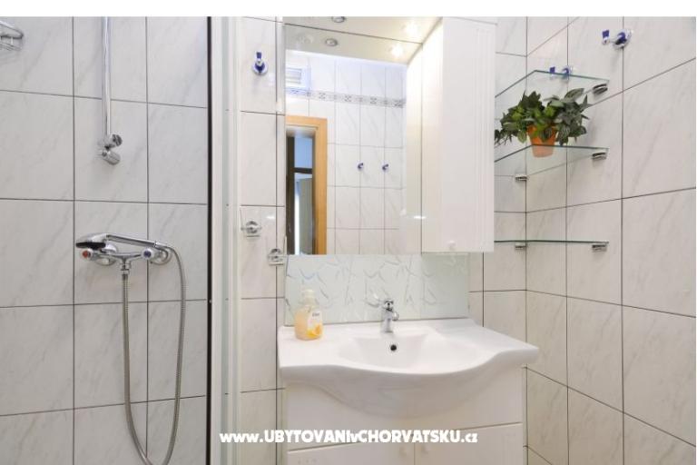 Apartment Valerija – photo 13