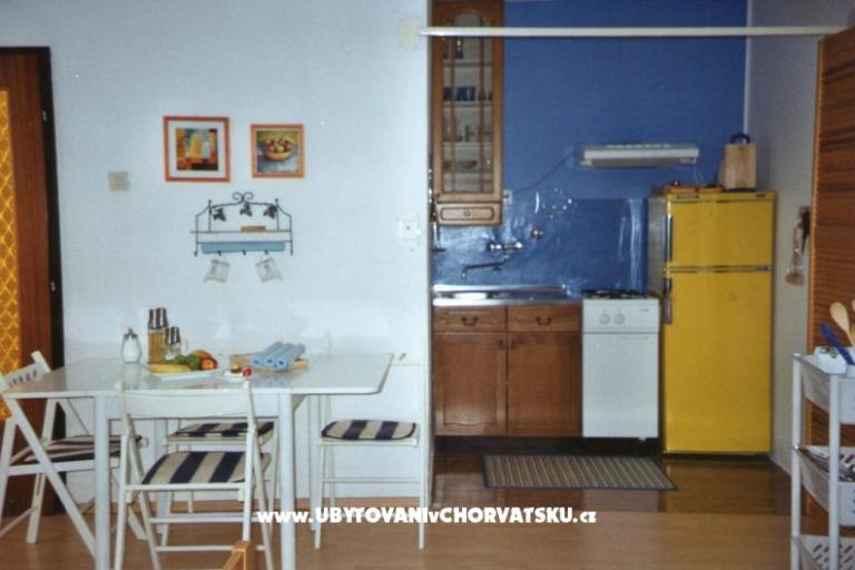 Apartments Klanfari – photo 7