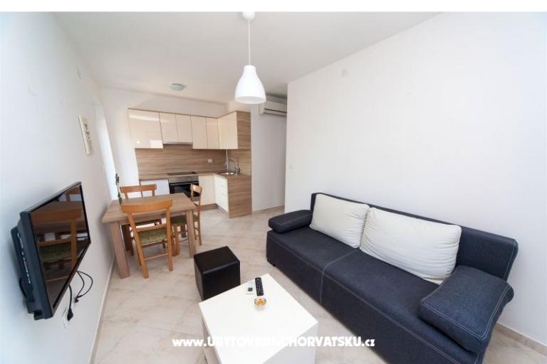  Apartments Plaža – photo 10