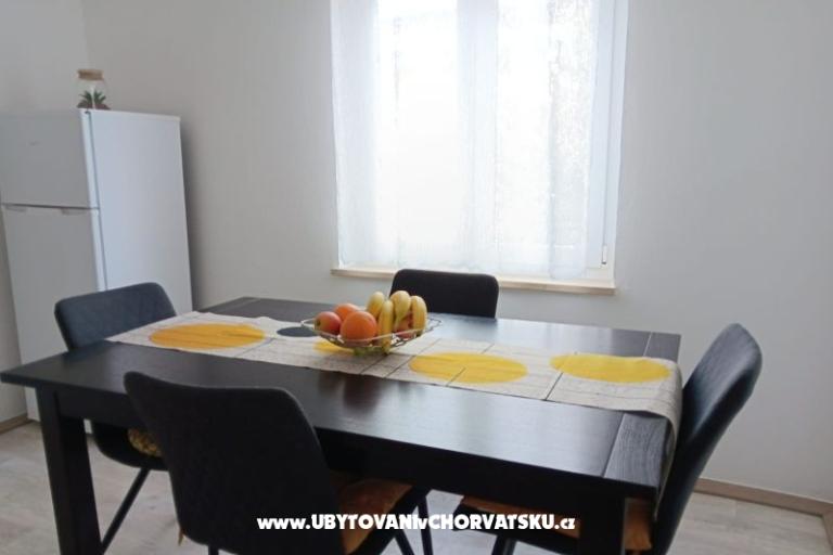 Apartments DOMINO – photo 2