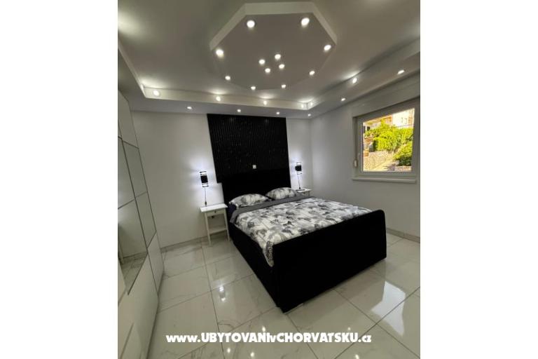 Delux apartment, heated pool – photo 14