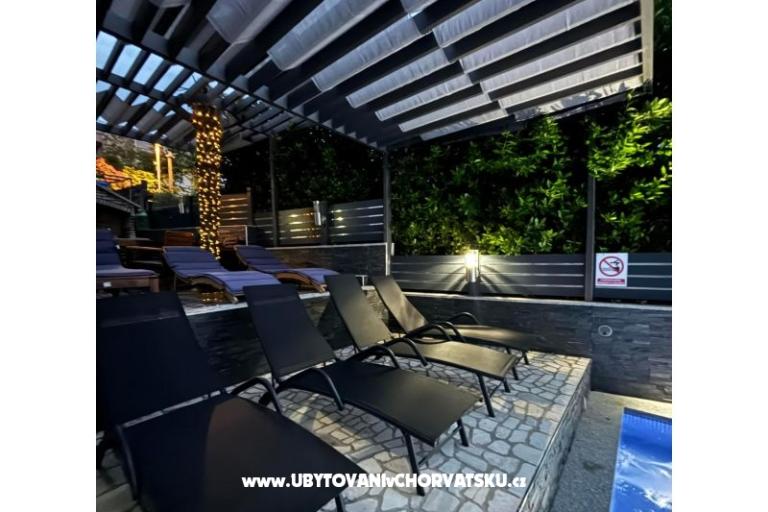 Delux apartment, heated pool – photo 6