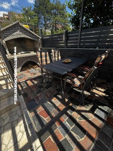 Delux apartment, heated pool – photo 8