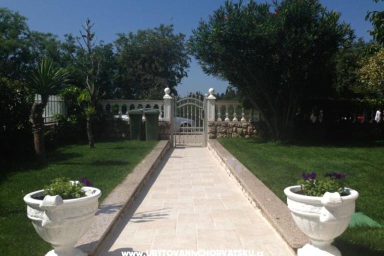 House Katy – photo 14