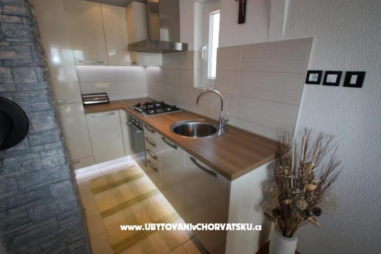 House  Mihaela – photo 5